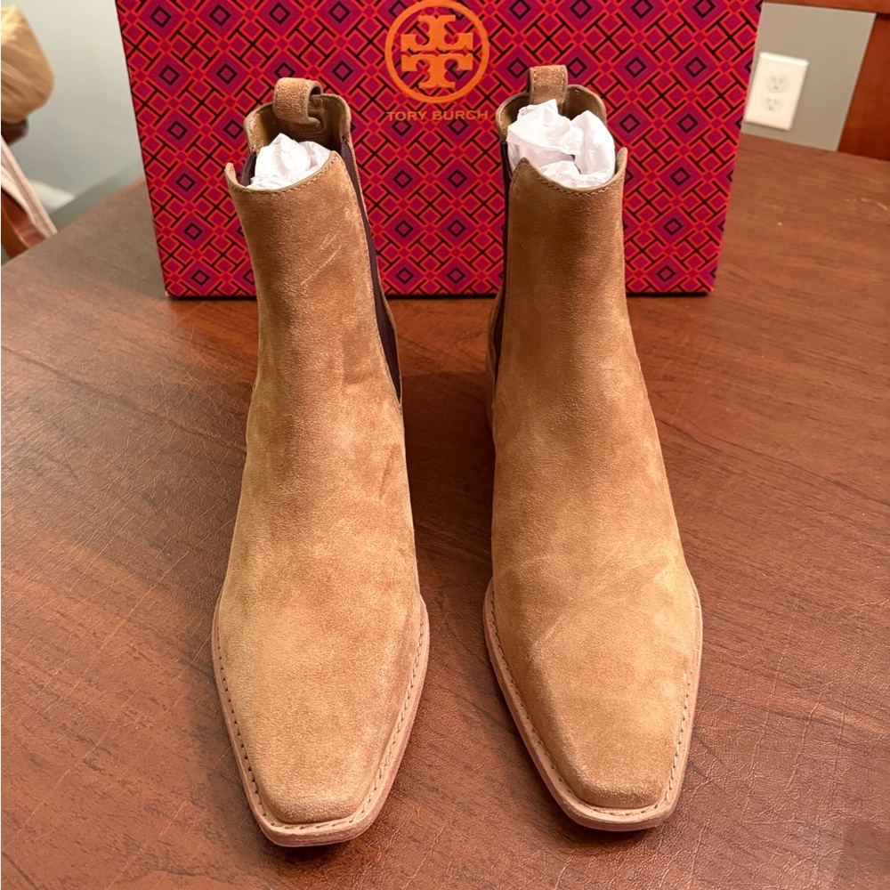 New with tags! Tory Burch Tan Western Suede Ankle Booties- Size 9